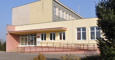Osiągnięcia uczniów Publicznego Gimnazjum w Ciechocinku w roku szkolnym 2016/2017 Osiągnięcia uczniów Publicznego Gimnazjum w Ciechocinku w roku szkolnym 2016/2017