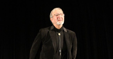 Krzysztof Daukszewicz jadł kawiorek w Ciechocinku Krzysztof Daukszewicz jadł kawiorek w Ciechocinku